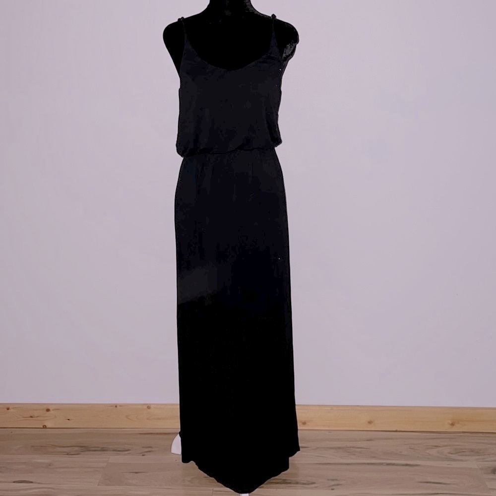 Socialite Maxi Dress